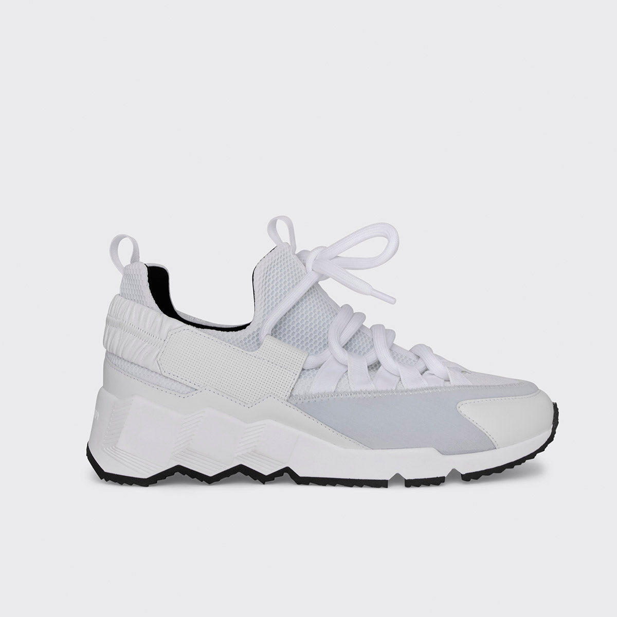 TREK COMET SNEAKERS