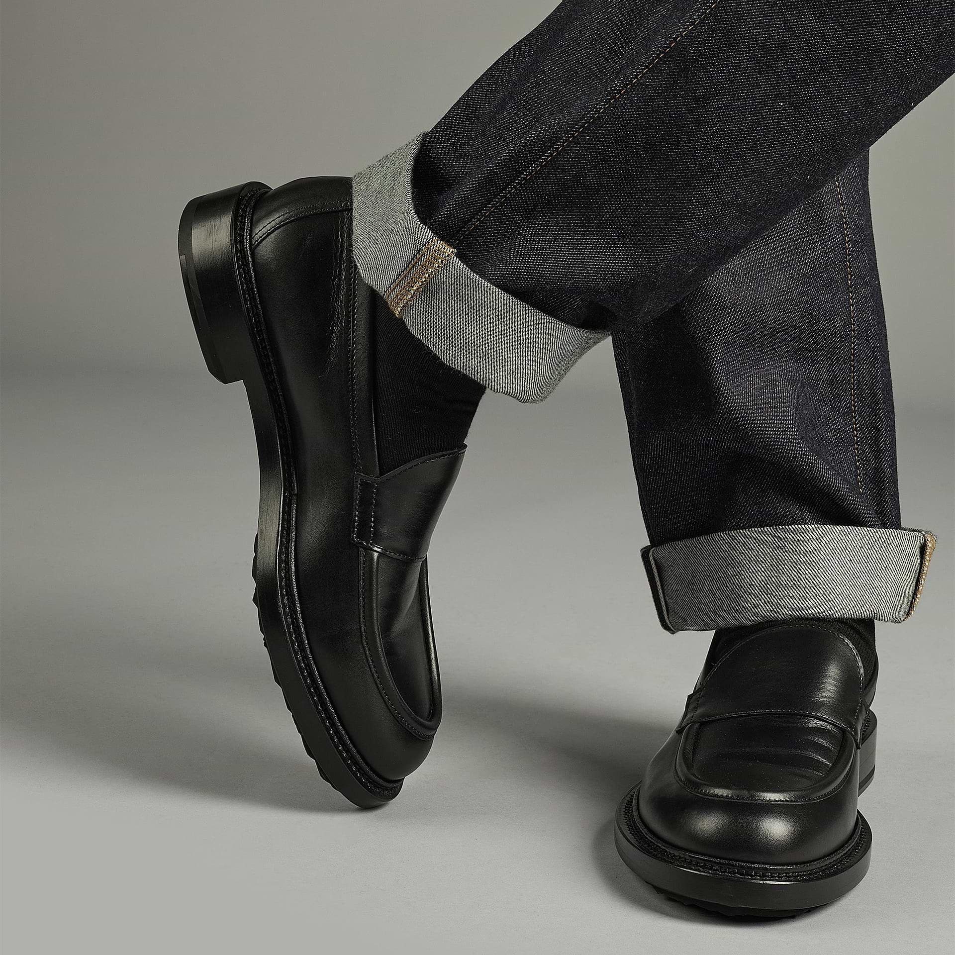 JOHN LOAFER