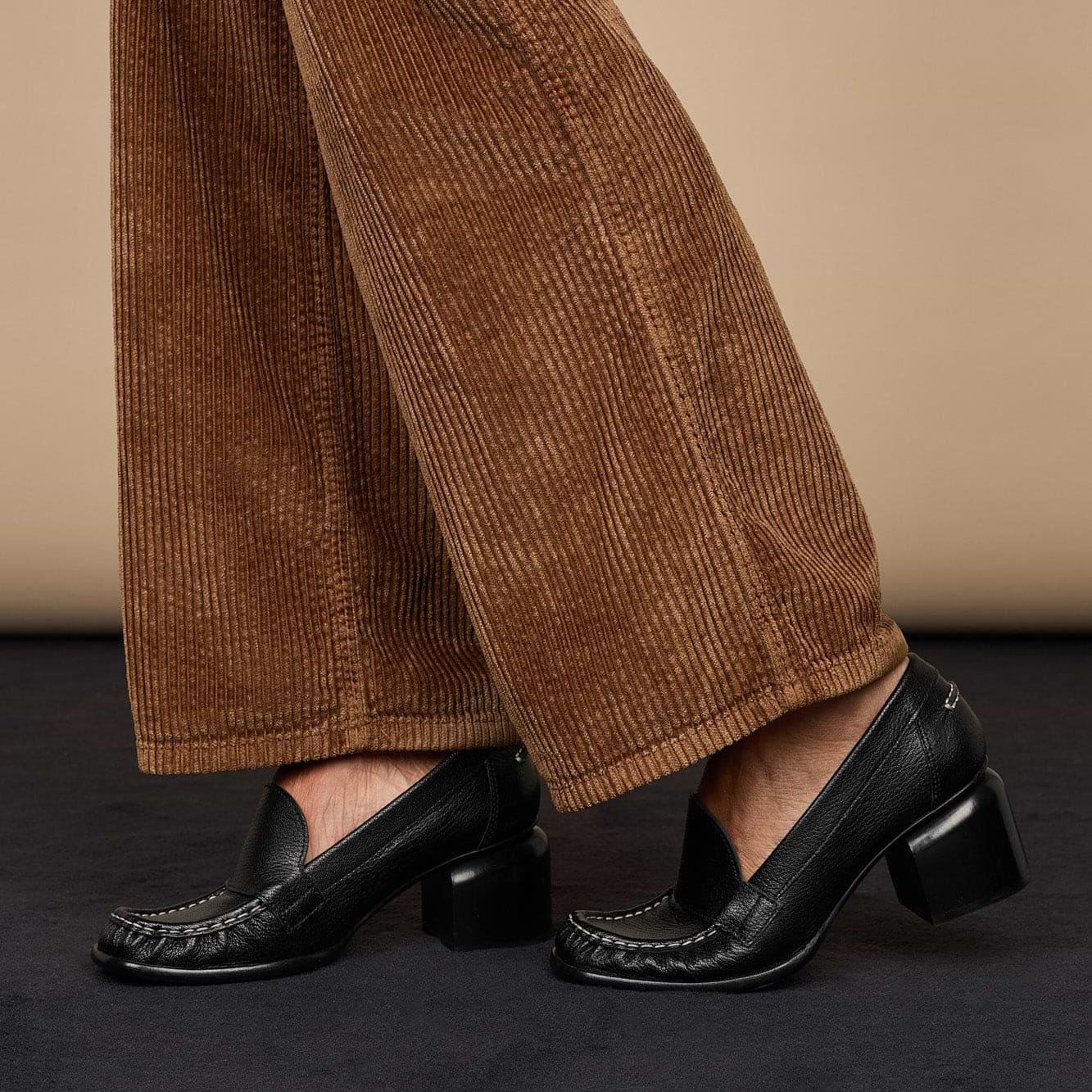 ROMY HEELED LOAFER