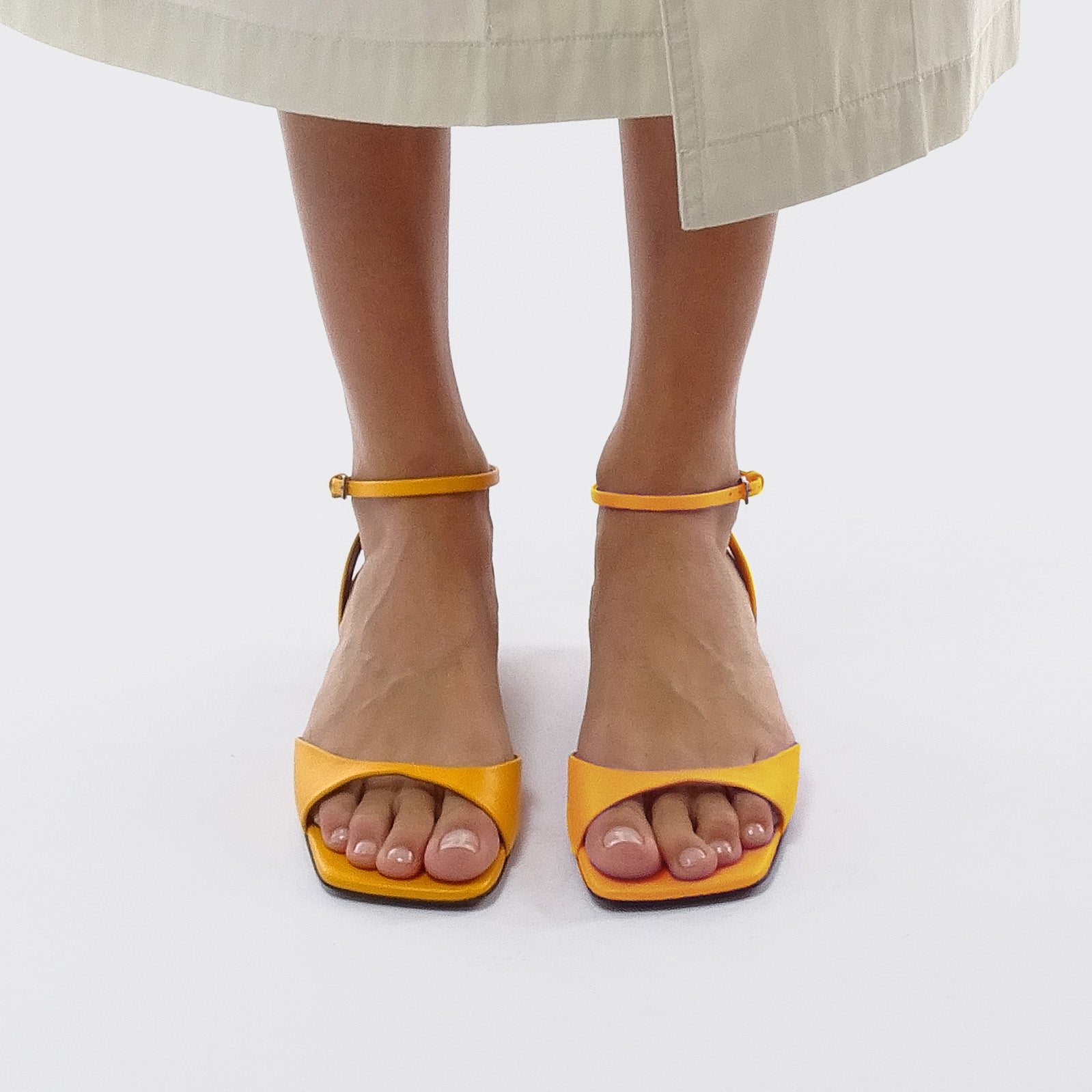 STELLA SANDAL