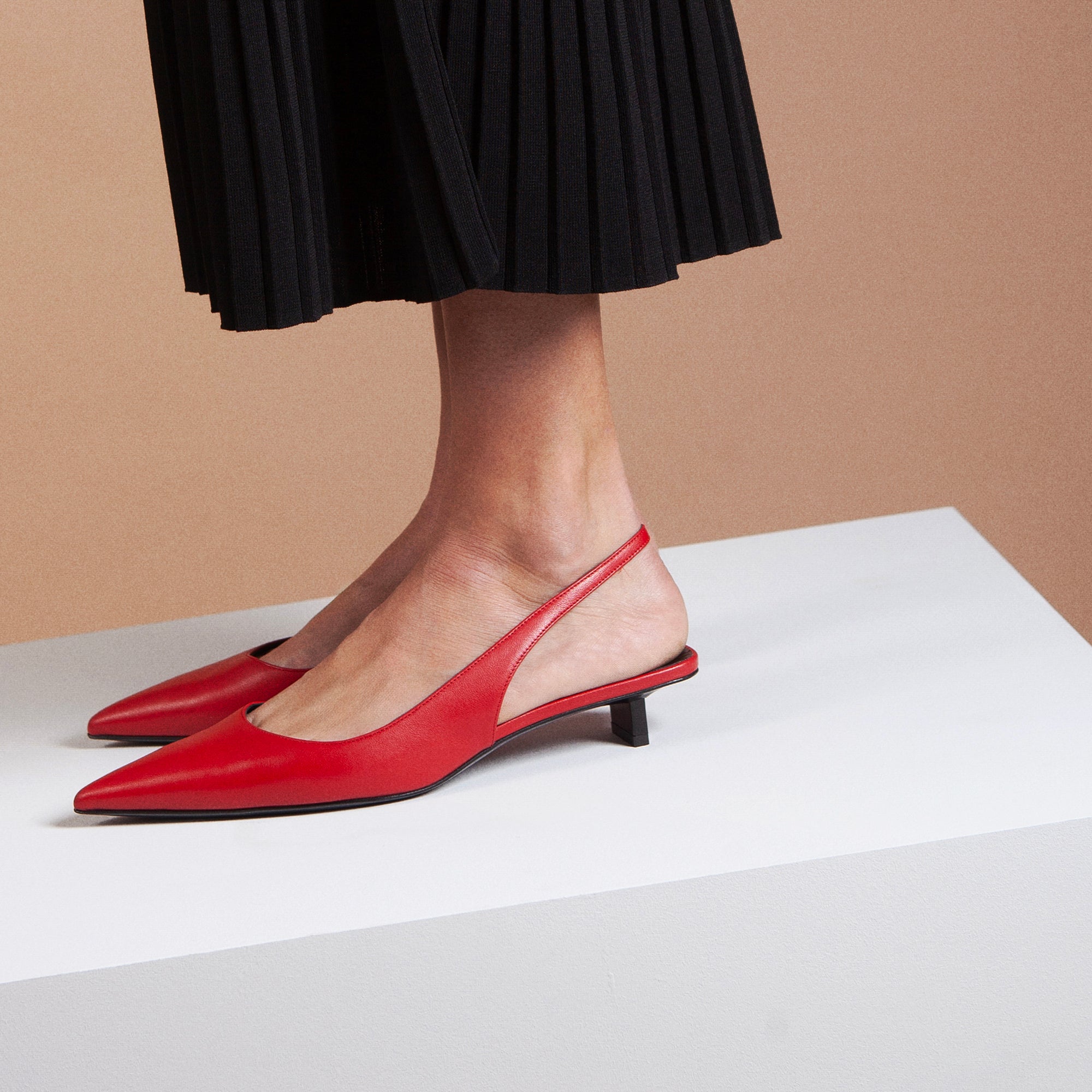 STELLA slingback pumps for women in red calfskin — PIERRE HARDY STELLA slingback pumps for women in red calfskin — PIERRE HARDY
