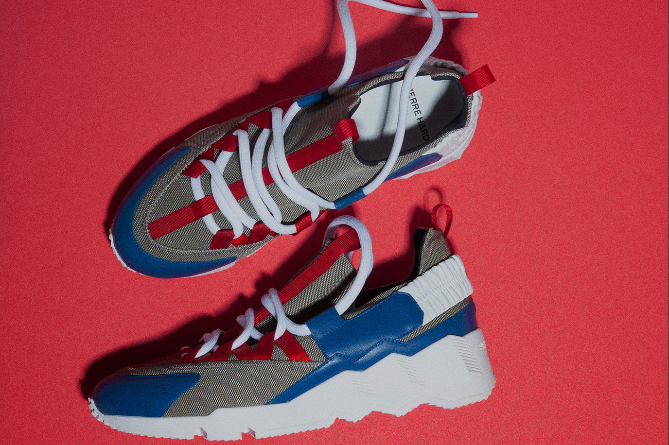 MEN TREK COMET SNEAKERS