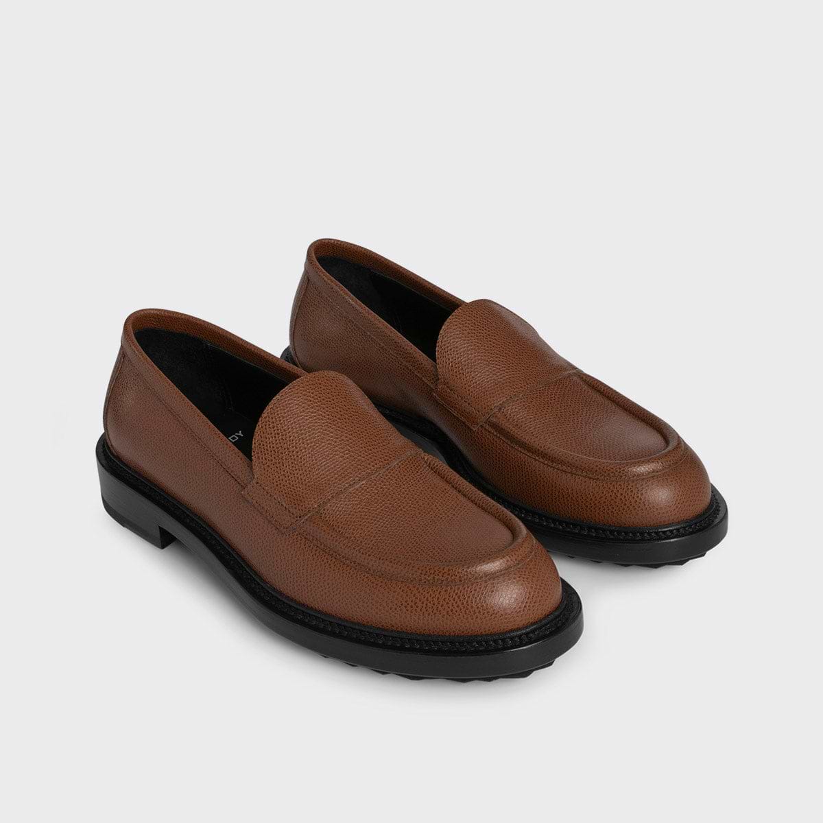 JOHN LOAFER