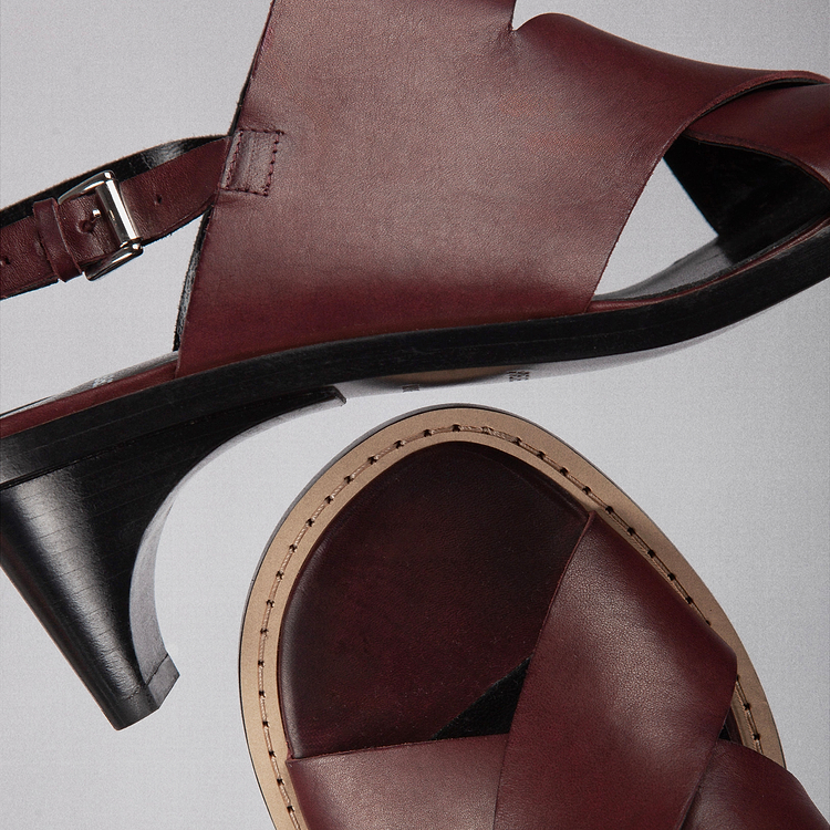 VEDRA HEELED SANDAL