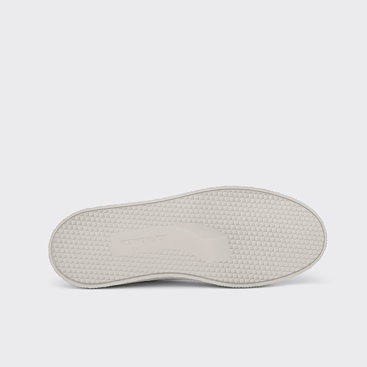 104 SNEAKERS