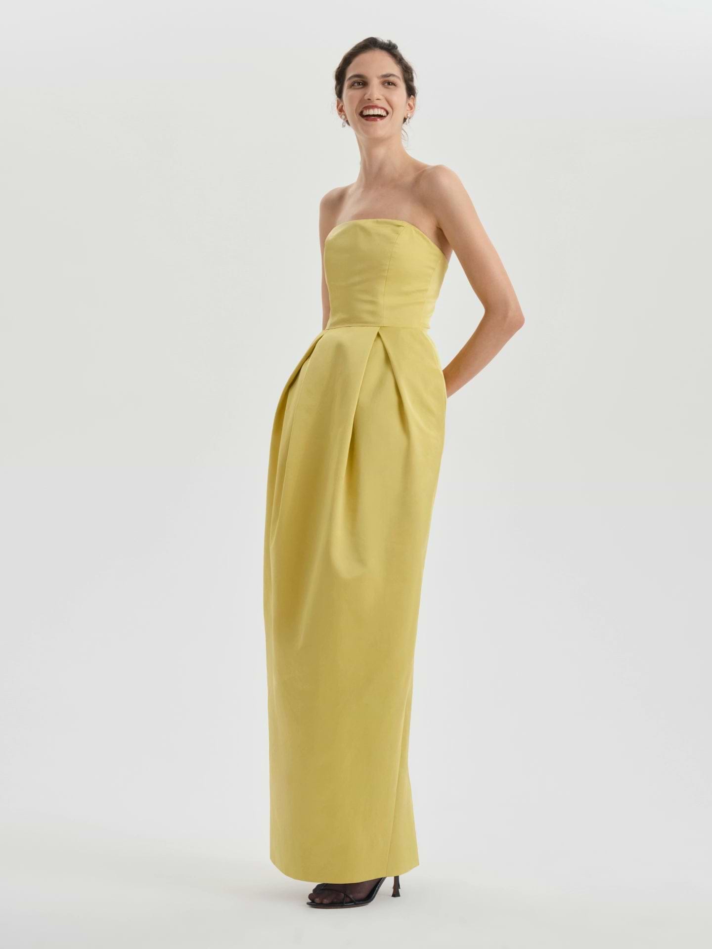 Alune Dress in Wool Silk