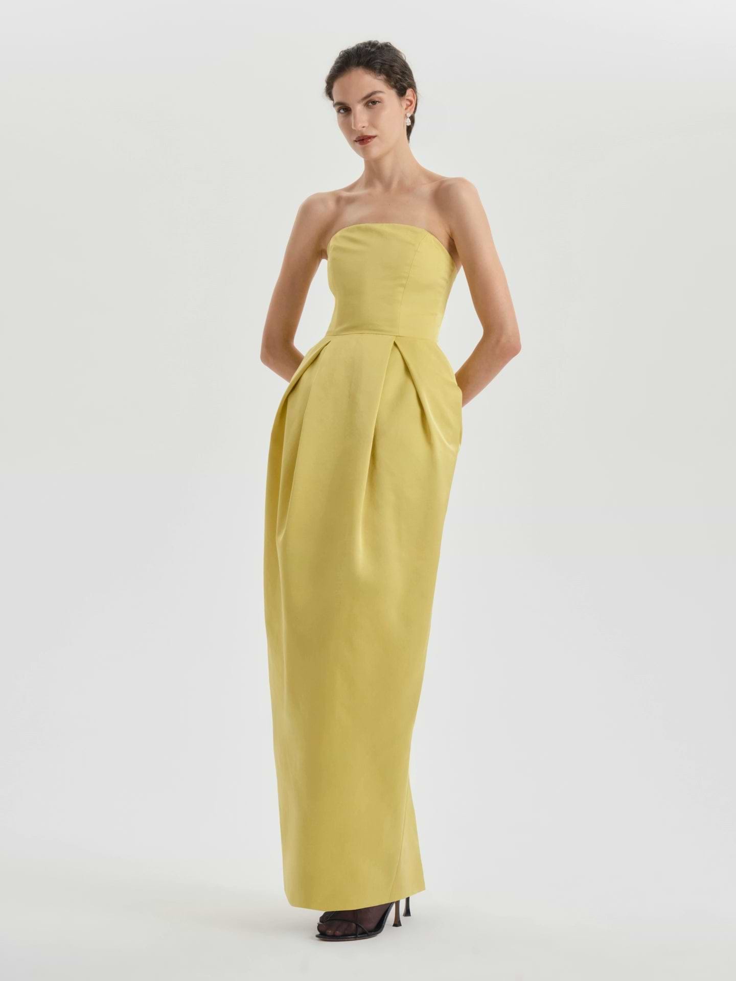 Alune Dress in Wool Silk