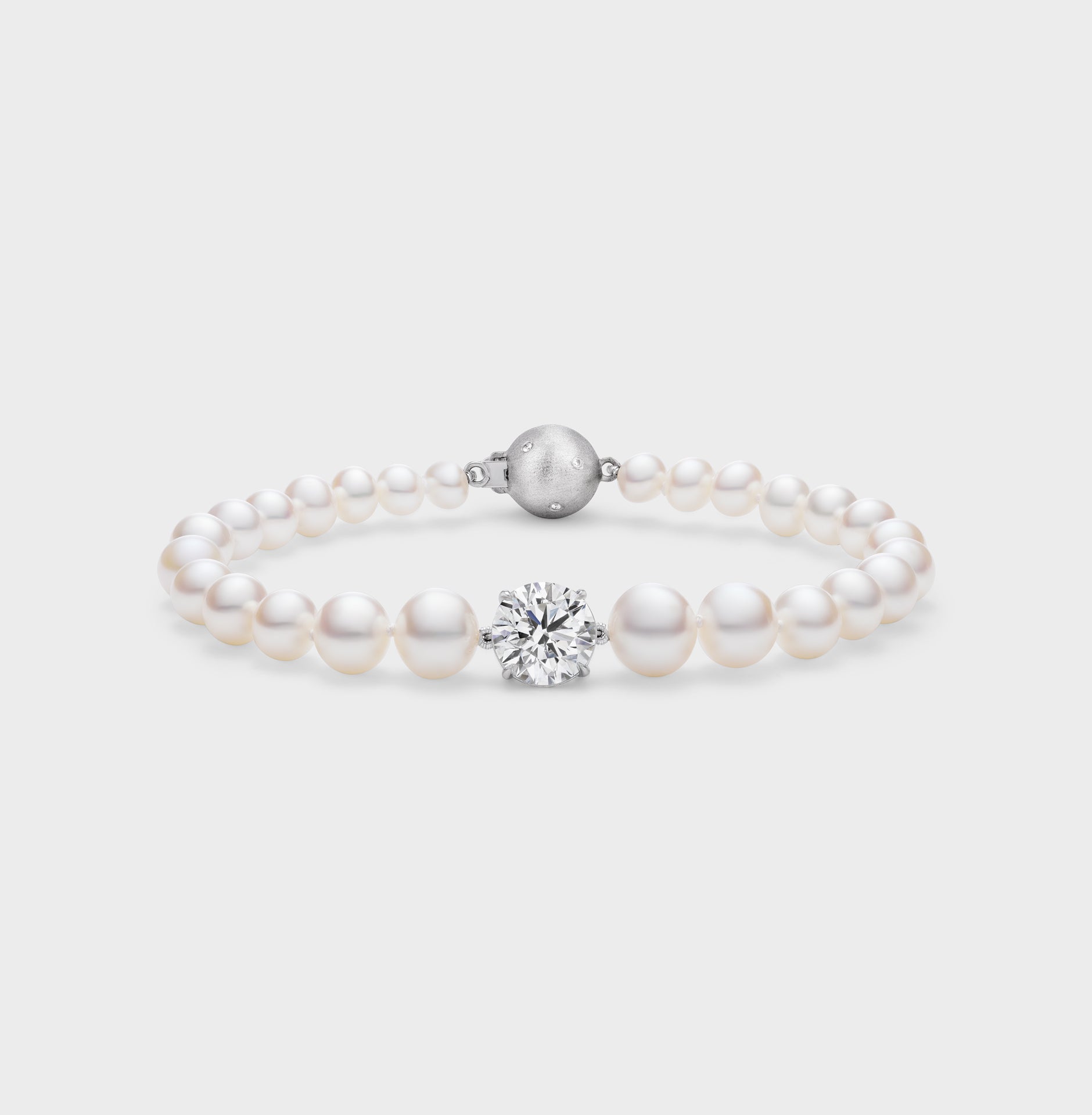 Oracle Bracelet in White Gold