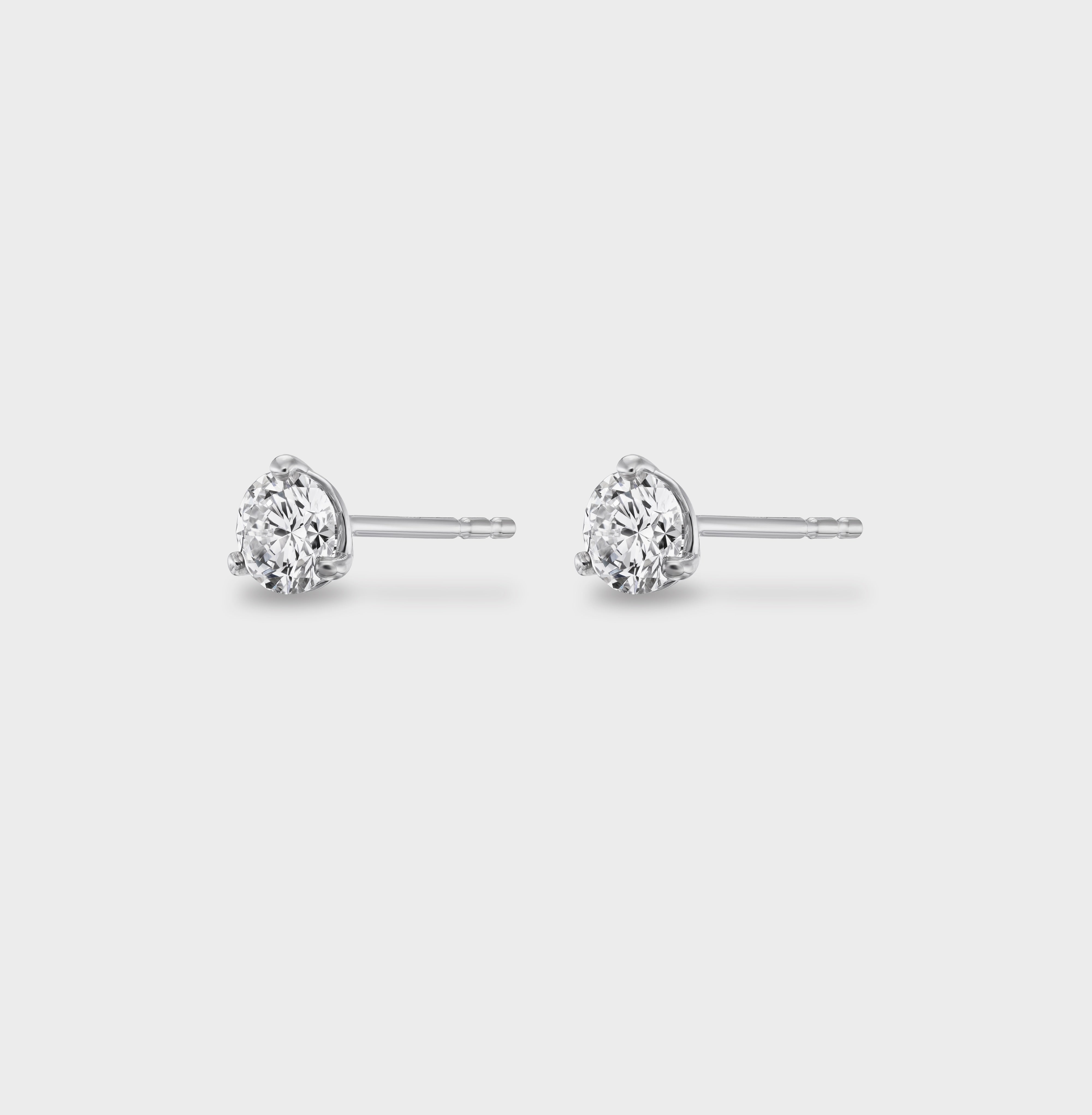 Easy Stud Earrings in White Gold