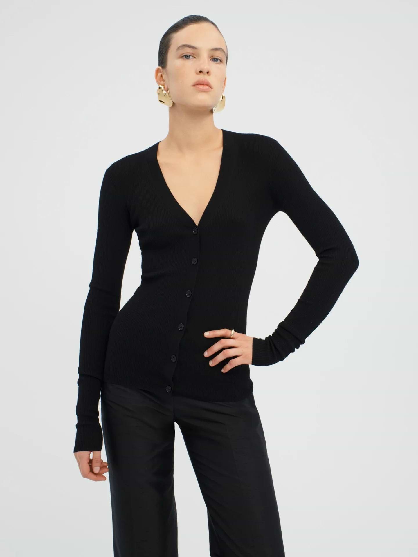 Fialla Cardigan in Wool - AFLALO