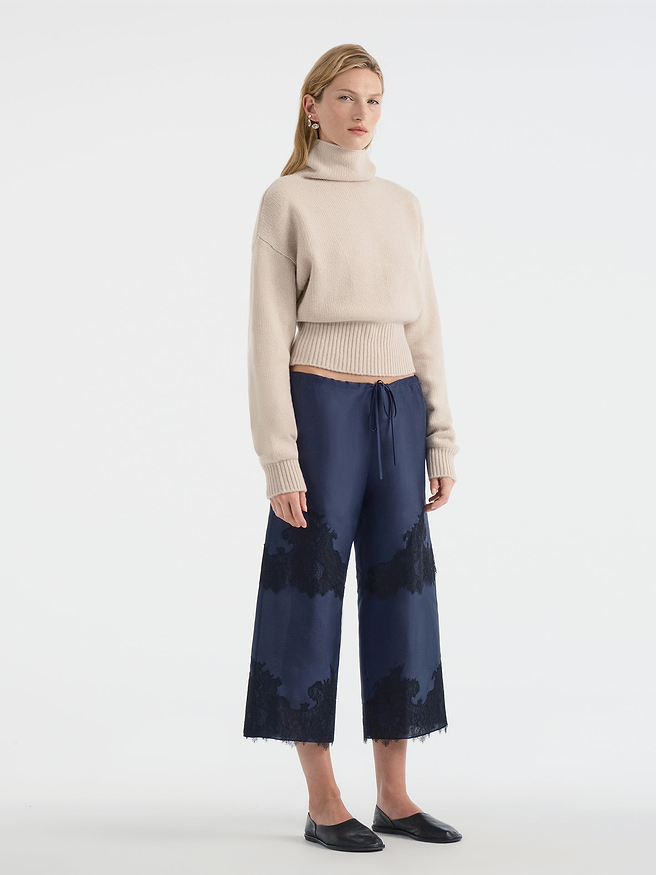 Maelis Pant in Silk - AFLALO