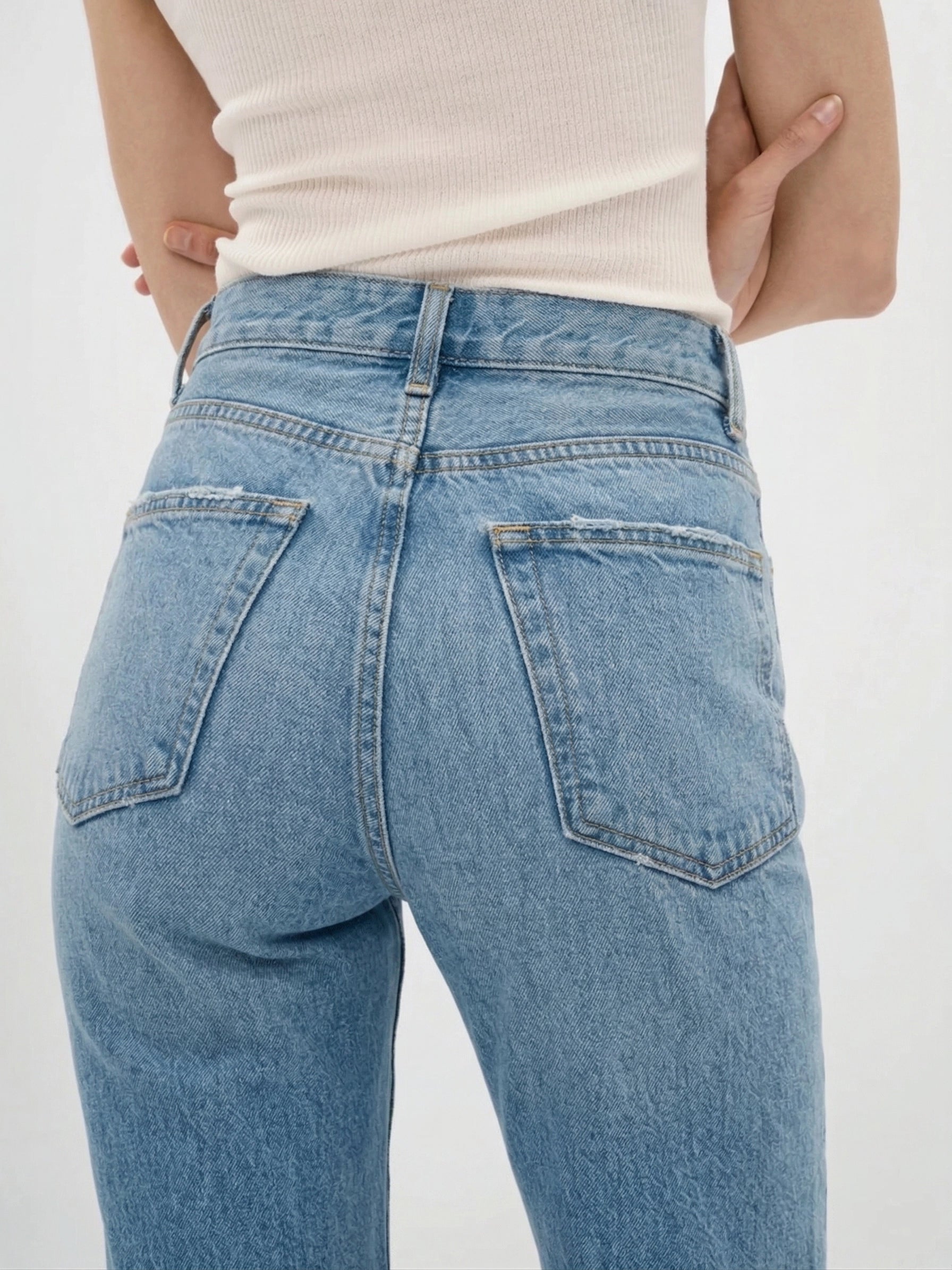 Brontë Jean in Rigid Denim