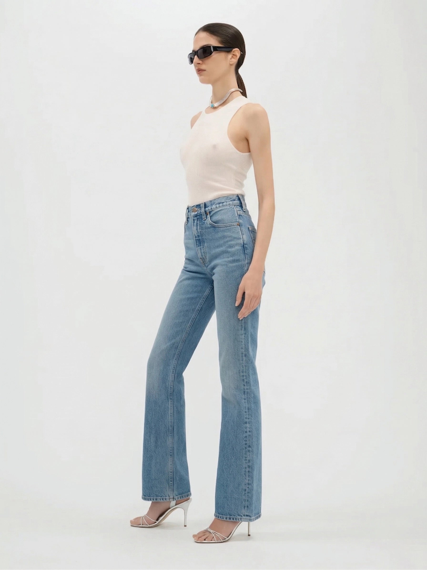 Brontë Jean in Rigid Denim