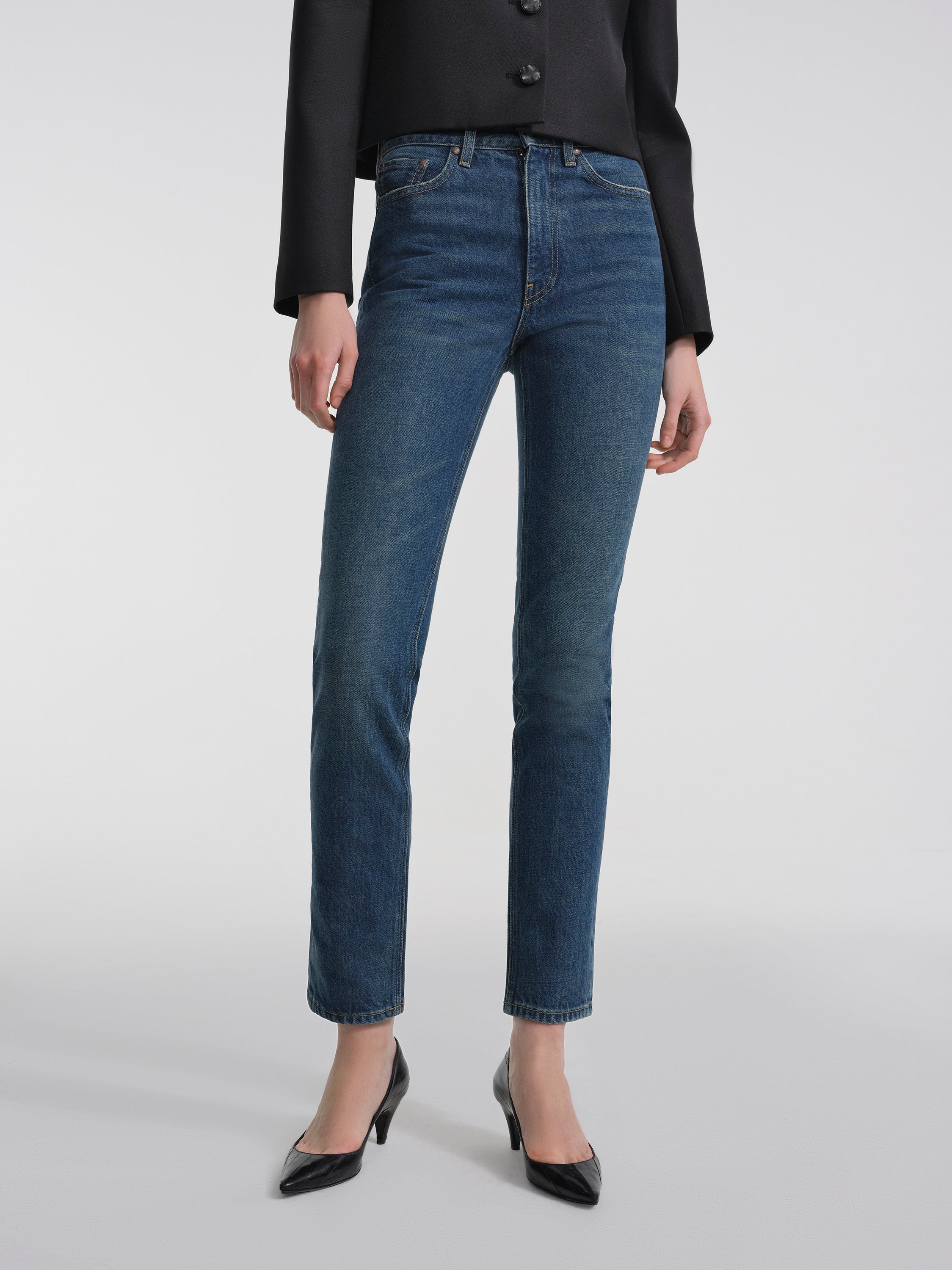 Duras Jean in Rigid Denim