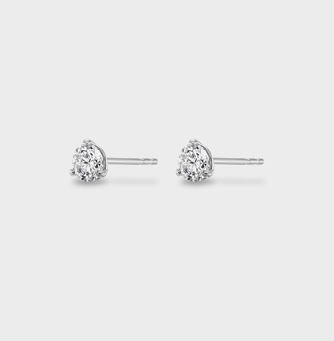 Easy Stud Earrings in White Gold