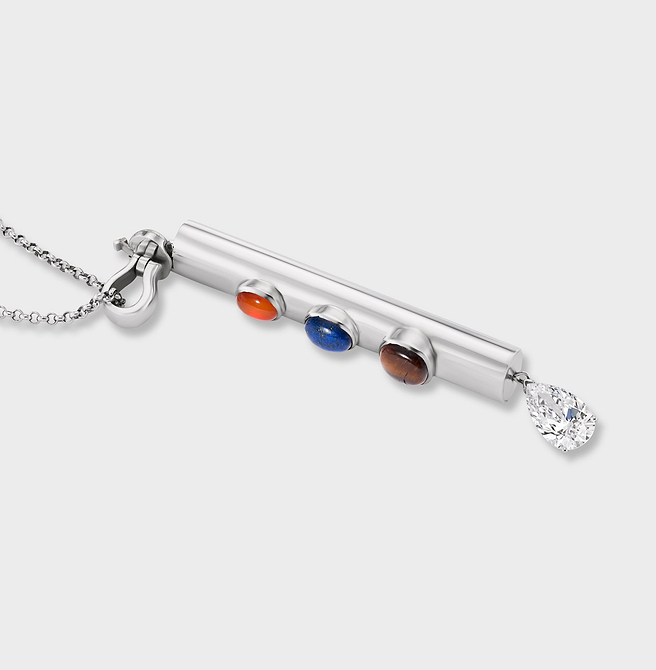 The Mom Necklace in Silver - AFLALO