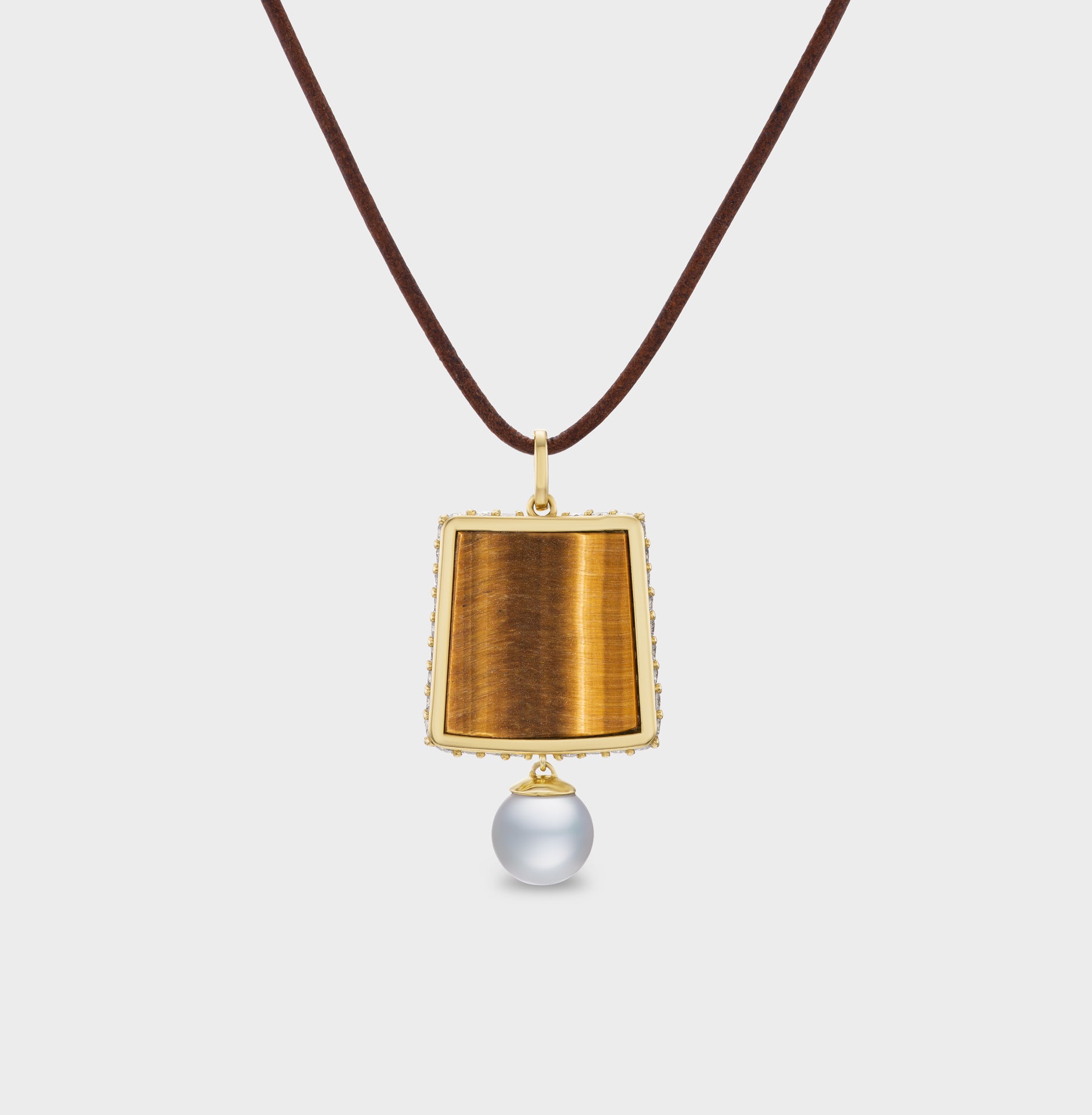 Lone Tile Pendant Necklace in Gold