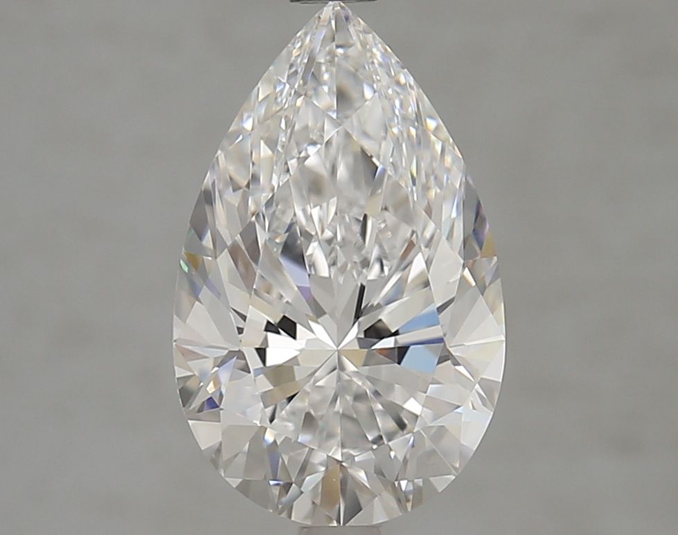 _roll_image@ #carat-weight_3+shape_princess+quality_ef-vs2