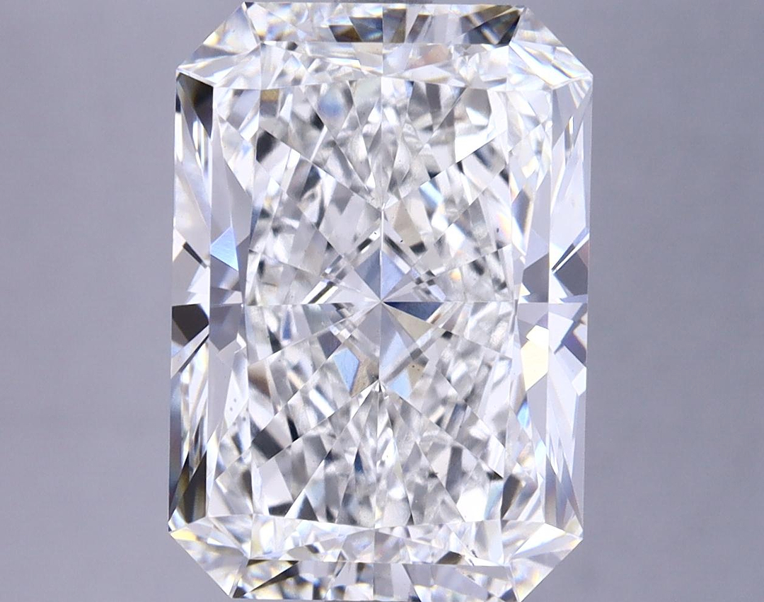 6.67 Carat Radiant Shaped Very Good Cut VS1 GIA Certified Lab Grown Diamond