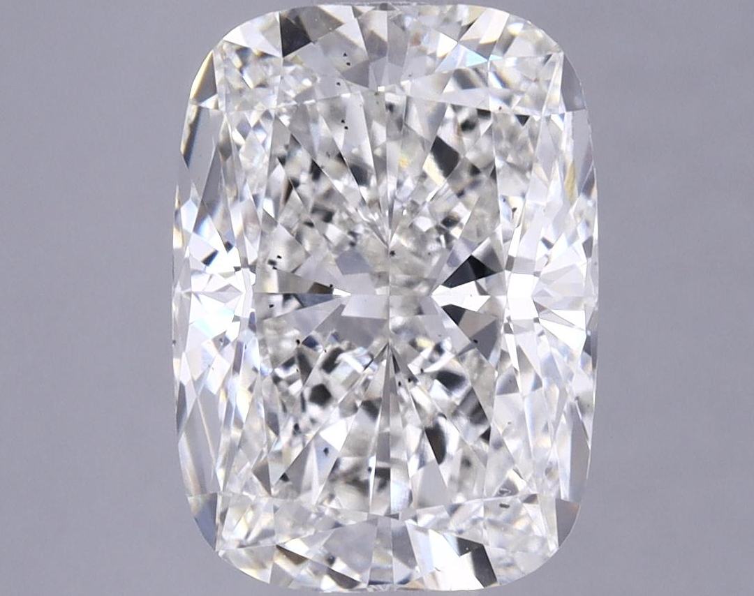 2.2 Carat Elongated Cushion Shaped Excellent Cut VS2 IGI Certified Lab Grown Diamond