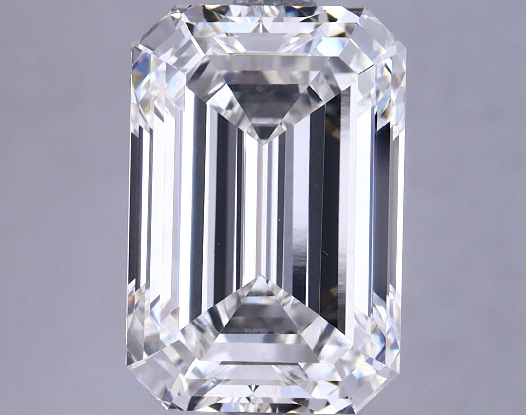 4.78 Carat Emerald Shaped Excellent Cut VS2 IGI Certified Lab Grown Diamond