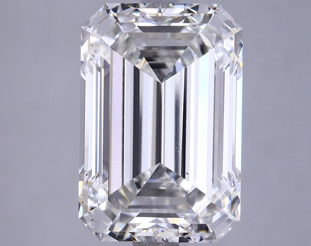 4.74 Carat Emerald Shaped Ideal Cut VS1 IGI Certified Lab Grown Diamond