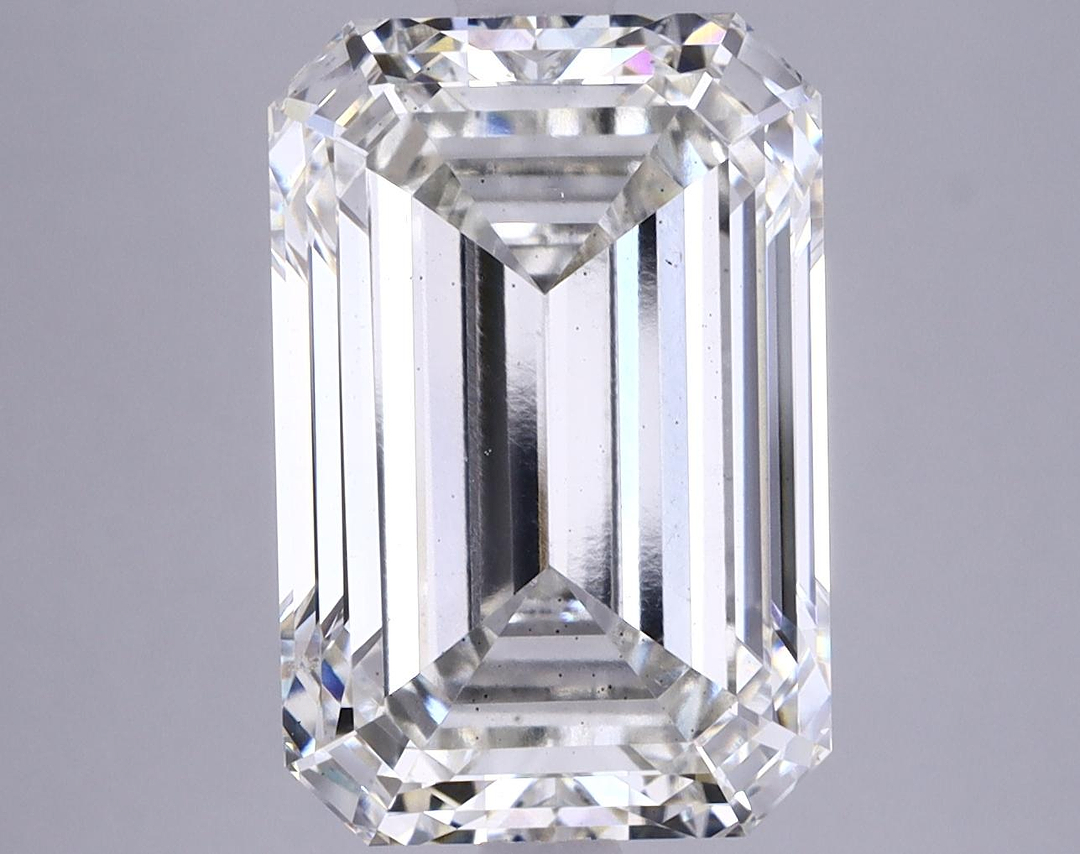 7.42 Carat Emerald Shaped Excellent Cut SI1 IGI Certified Lab Grown Diamond