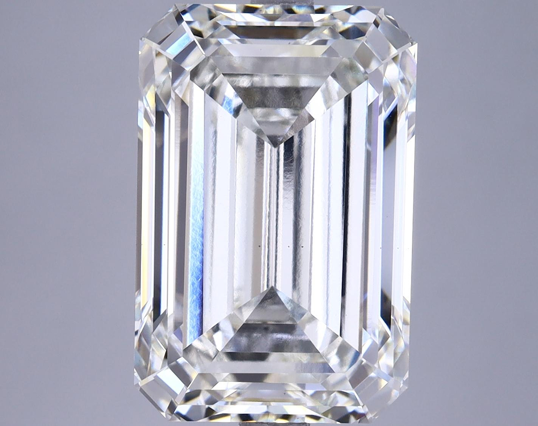 7.12 Carat Emerald Shaped Excellent Cut VS1 IGI Certified Lab Grown Diamond