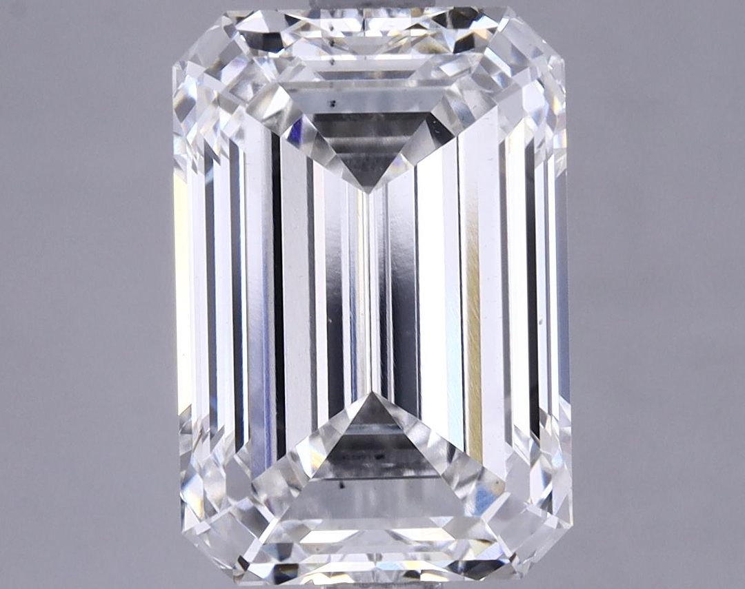 3.04 Carat Emerald Shaped Ideal Cut VS1 IGI Certified Lab Grown Diamond