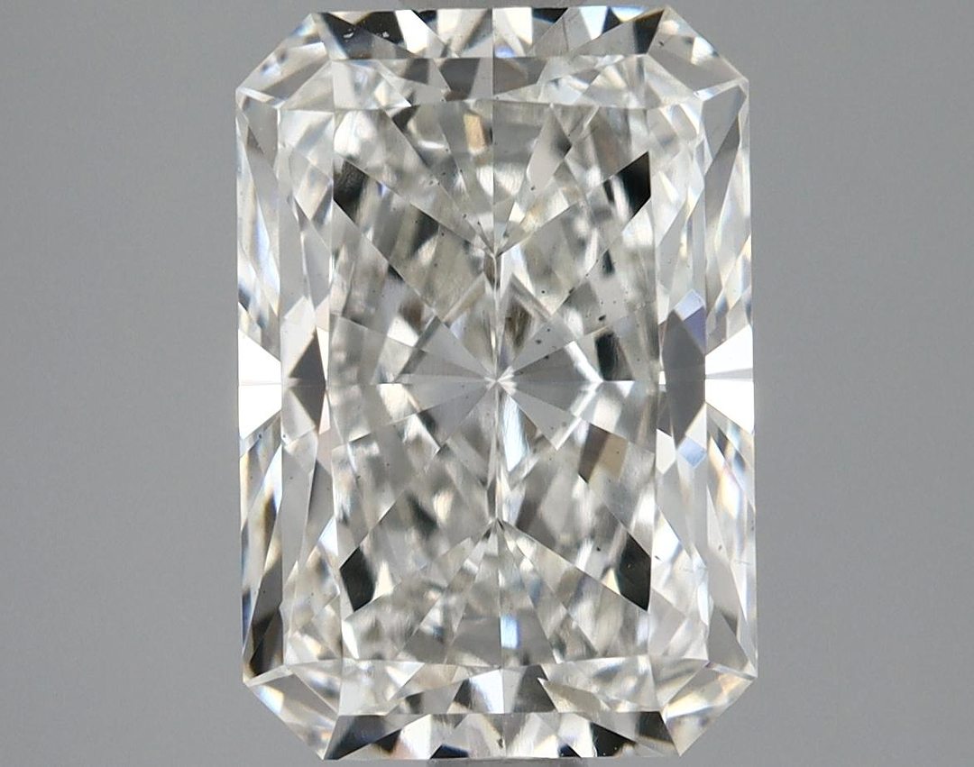 2.46 Carat Radiant Shaped Ideal Cut VS2 IGI Certified Lab Grown Diamond