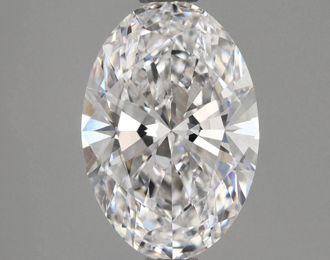 1.69 Carat Oval Shaped Ideal Cut VS2 IGI Certified Lab Grown Diamond