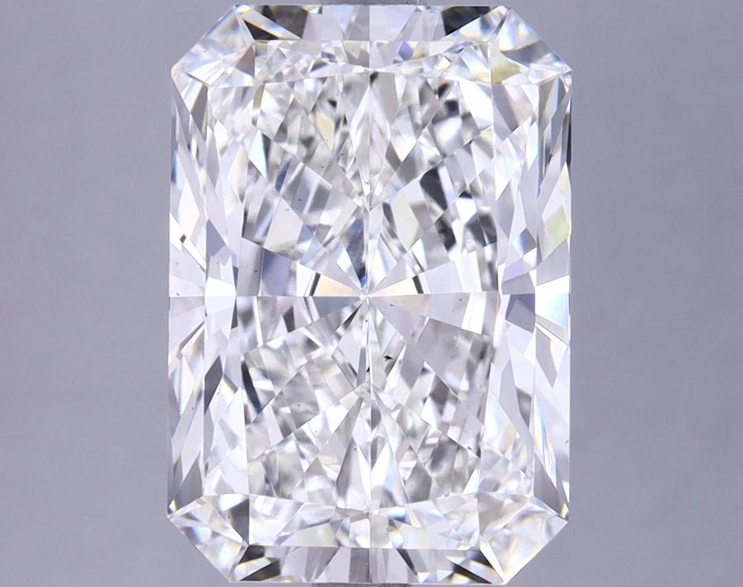 5.43 Carat Radiant Shaped Very Good Cut VS2 GIA Certified Lab Grown Diamond