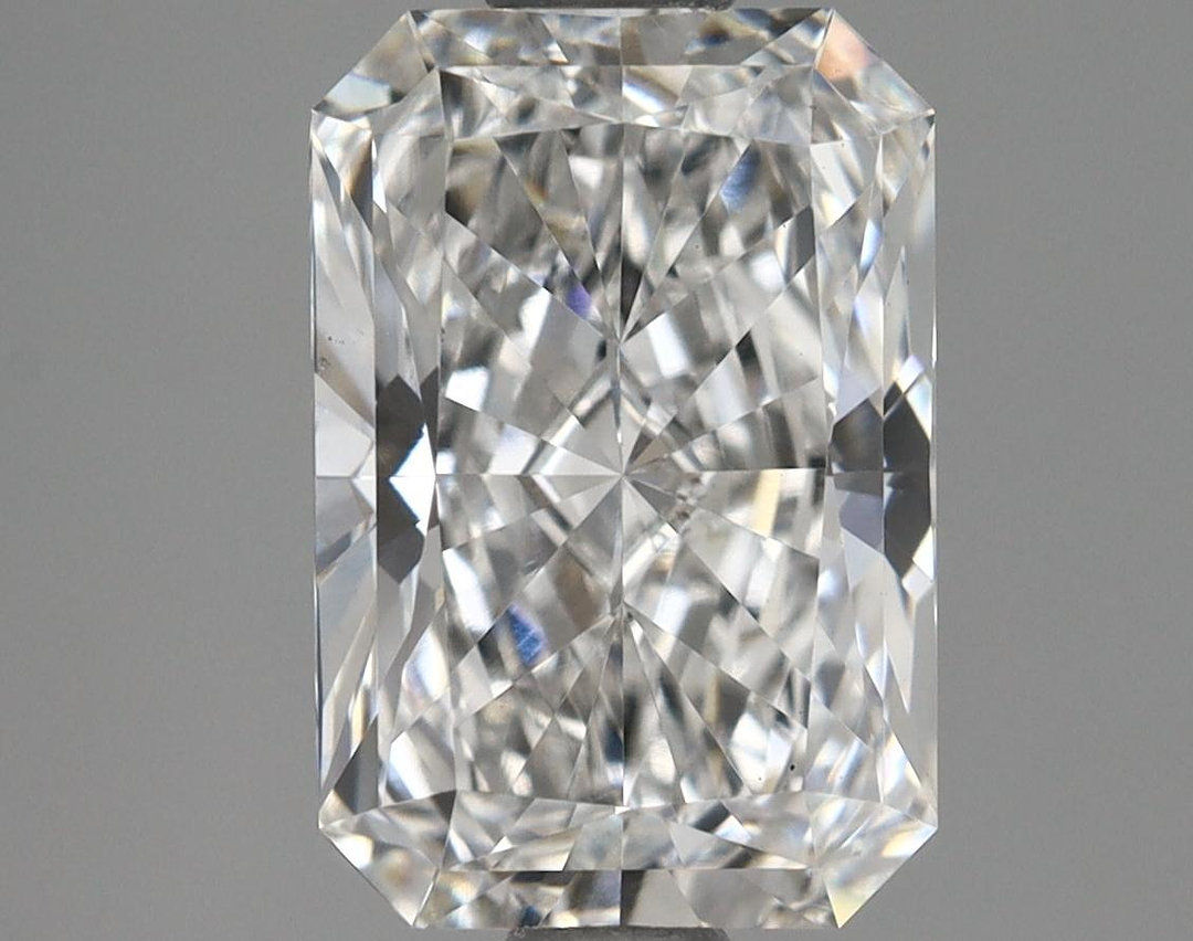 1.84 Carat Radiant Shaped Ideal Cut VS1 IGI Certified Lab Grown Diamond