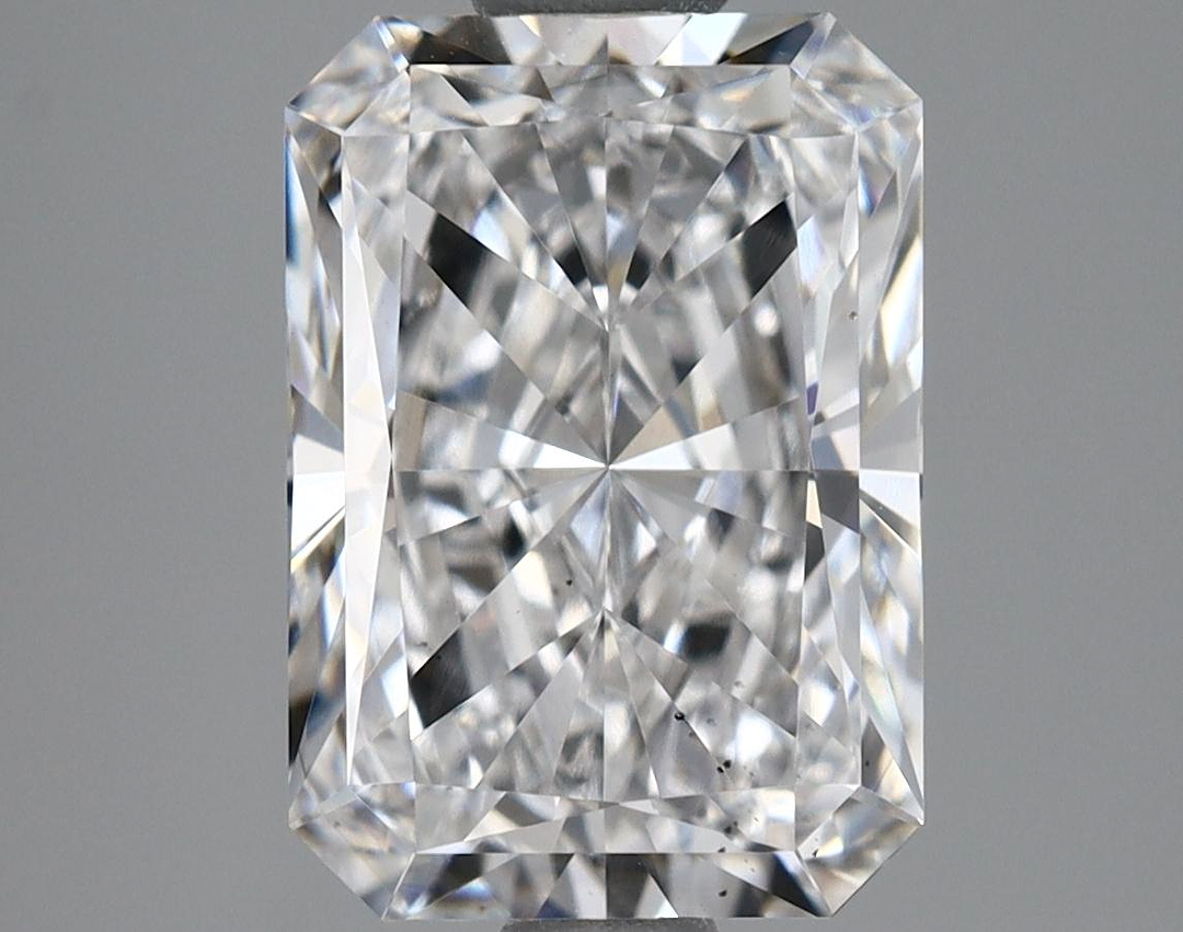 2.13 Carat Radiant Shaped Ideal Cut VS2 IGI Certified Lab Grown Diamond