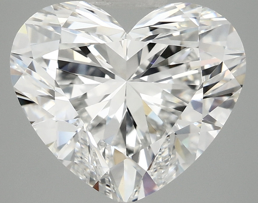 _roll_image@ #carat-weight_5+shape_heart+quality_ef-vs2