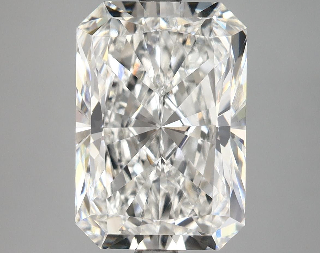 5.33 Carat Radiant Shaped Ideal Cut VS1 IGI Certified Lab Grown Diamond
