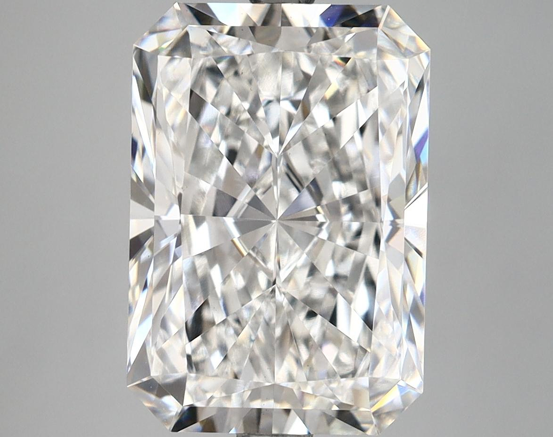 5.52 Carat Radiant Shaped Ideal Cut VS1 IGI Certified Lab Grown Diamond