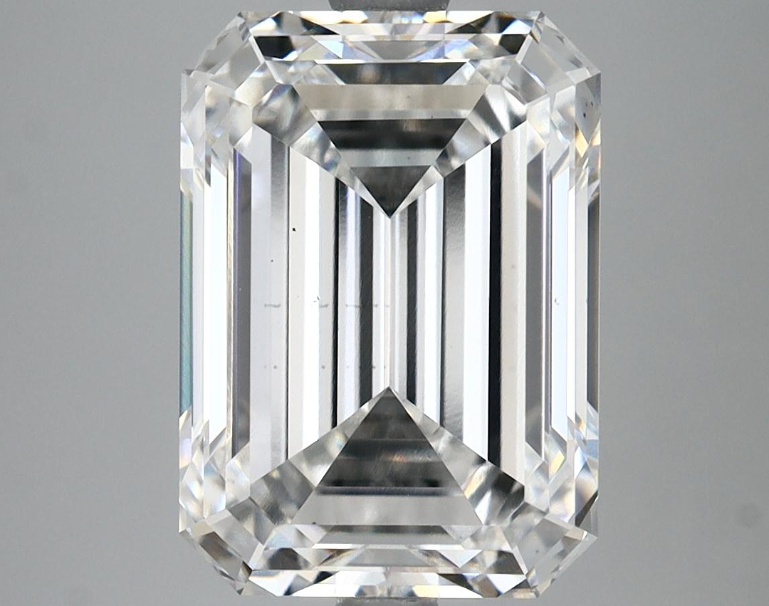 5.74 Carat Emerald Shaped Ideal Cut VS2 IGI Certified Lab Grown Diamond