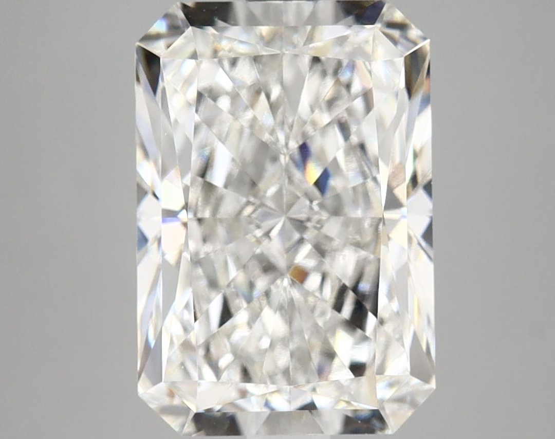 4.09 Carat Radiant Shaped Ideal Cut VS1 IGI Certified Lab Grown Diamond