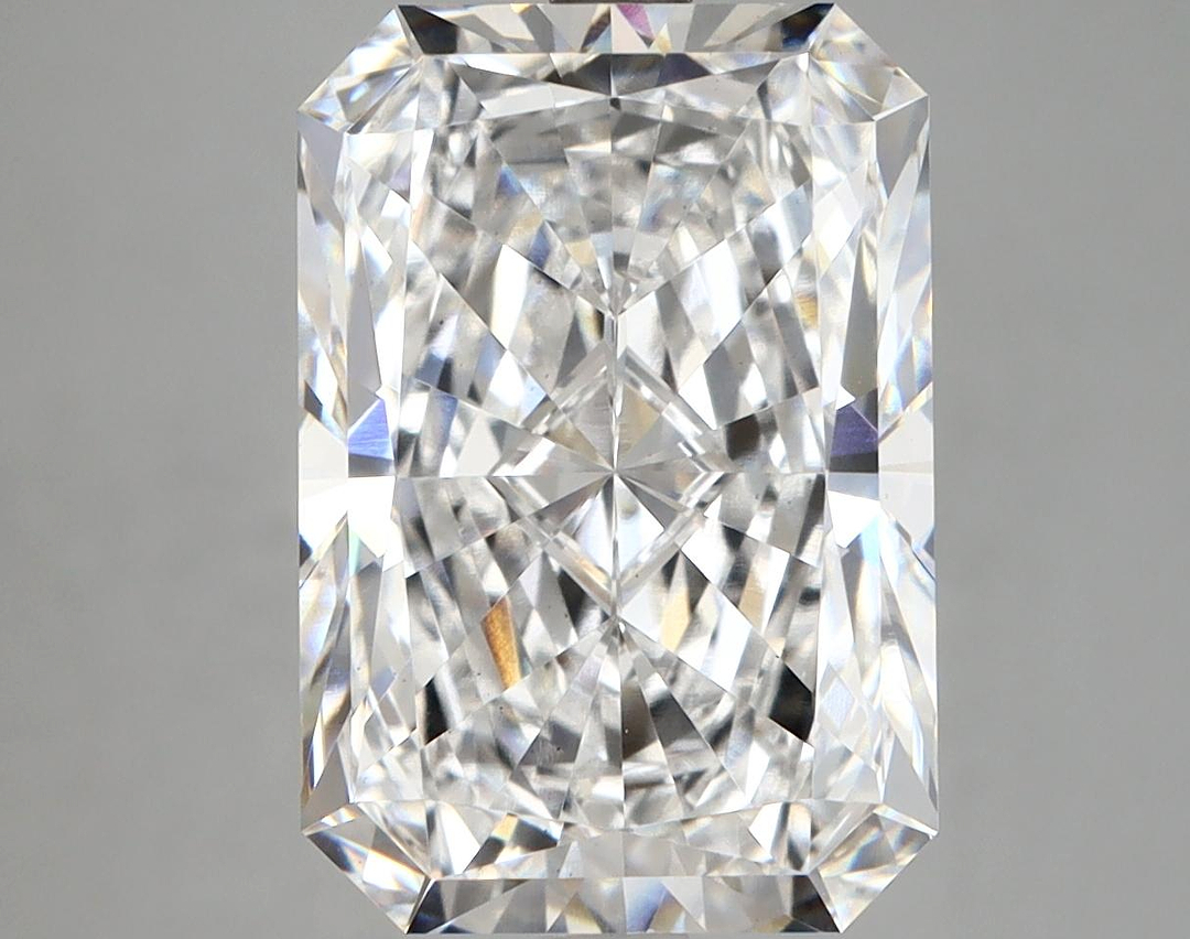 6.03 Carat Radiant Shaped Ideal Cut VS1 IGI Certified Lab Grown Diamond