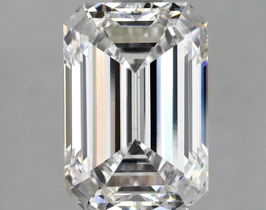 1.54 Carat Emerald Shaped Ideal Cut VS1 IGI Certified Lab Grown Diamond