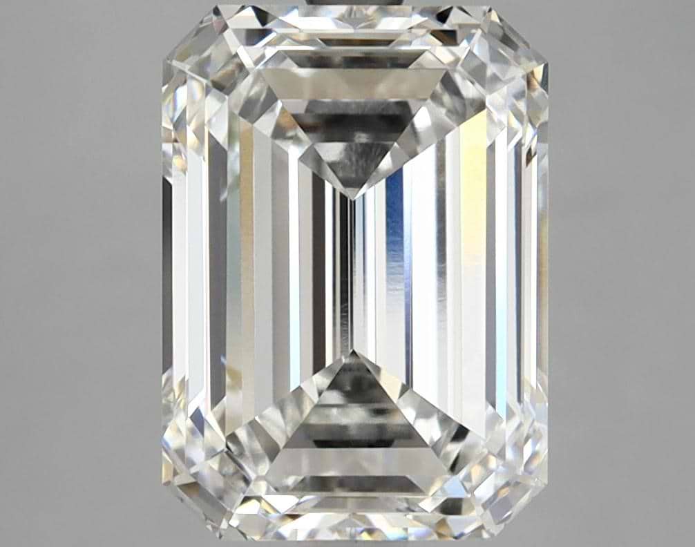4.0 Carat Emerald Shaped Excellent Cut VVS2 IGI Certified Lab Grown Diamond