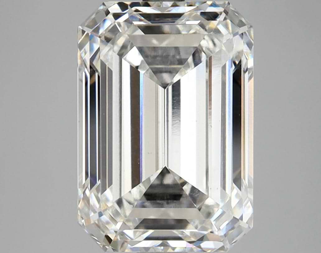4.36 Carat Emerald Shaped Ideal Cut VS1 IGI Certified Lab Grown Diamond