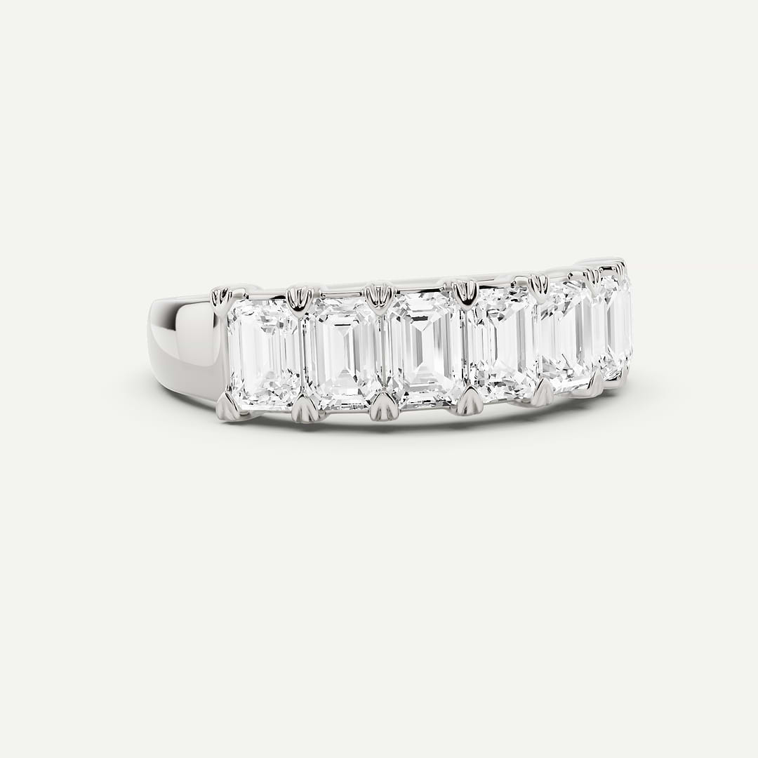 _roll_image@SKU:CL148-A2305LAD2004W #metal_14k-white-gold+origin_lab-grown+quality_g-si