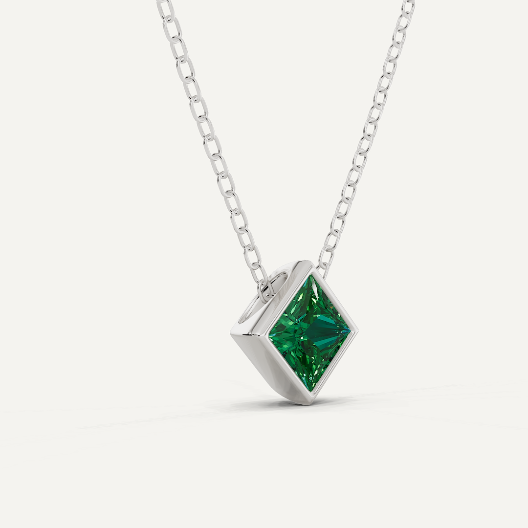 _roll_image@SKU:P2455-EMGP00500004W #metal_10k-white-gold+origin_lab-created