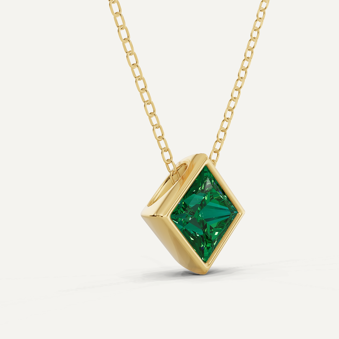 _roll_image@SKU:P2455-EMGP01000004Y #metal_10k-yellow-gold+origin_lab-created