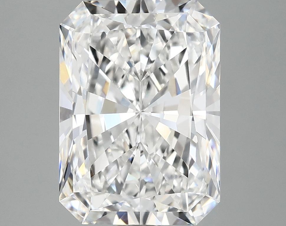 4.18 Carat Radiant Shaped Ideal Cut VVS2 IGI Certified Lab Grown Diamond