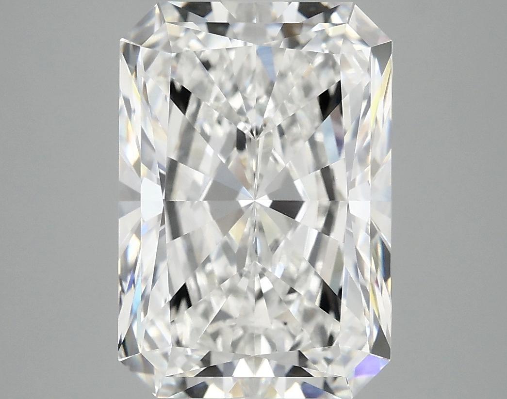 4.86 Carat Radiant Shaped Ideal Cut VS2 IGI Certified Lab Grown Diamond