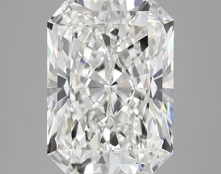 3.02 Carat Radiant Shaped Excellent Cut VVS2 IGI Certified Lab Grown Diamond