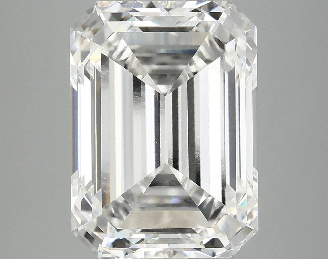 7.3 Carat Emerald Shaped Excellent Cut VVS2 IGI Certified Lab Grown Diamond
